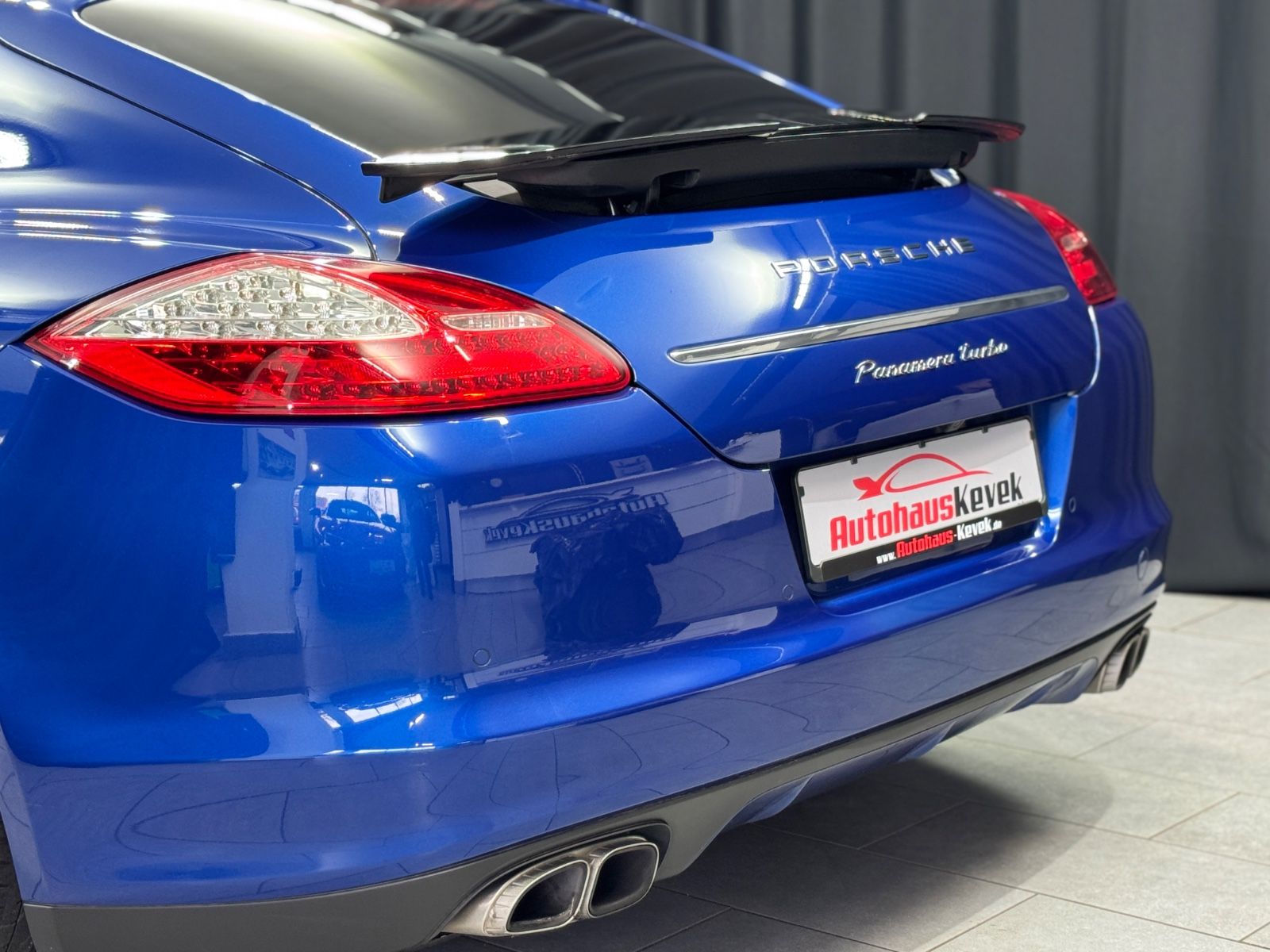Fahrzeugabbildung Porsche Panamera Turbo|CERAMIC|CARBON|1.HAND|EXCLUSIVE|