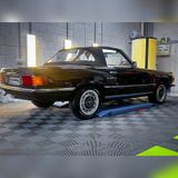Mercedes-Benz SL 560