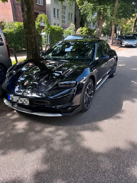 Image of Porsche Taycan