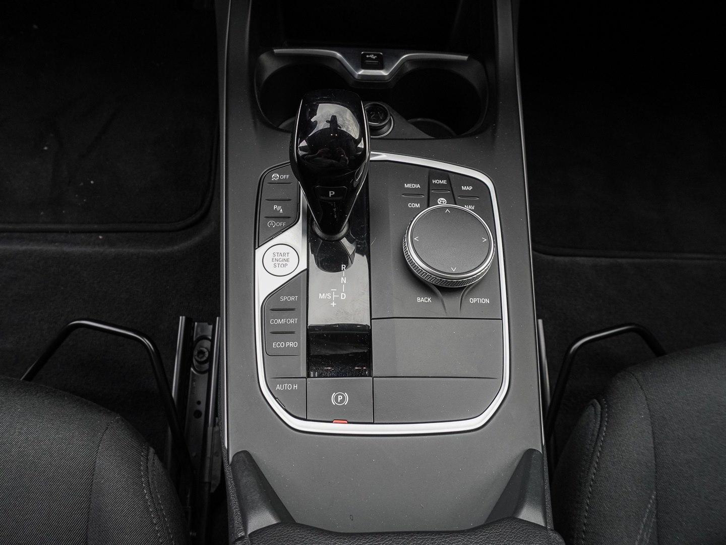 BMW 116 i NAVI LED PDC V+H DAB Tempomat Klima LM ABS, миниатюра 17