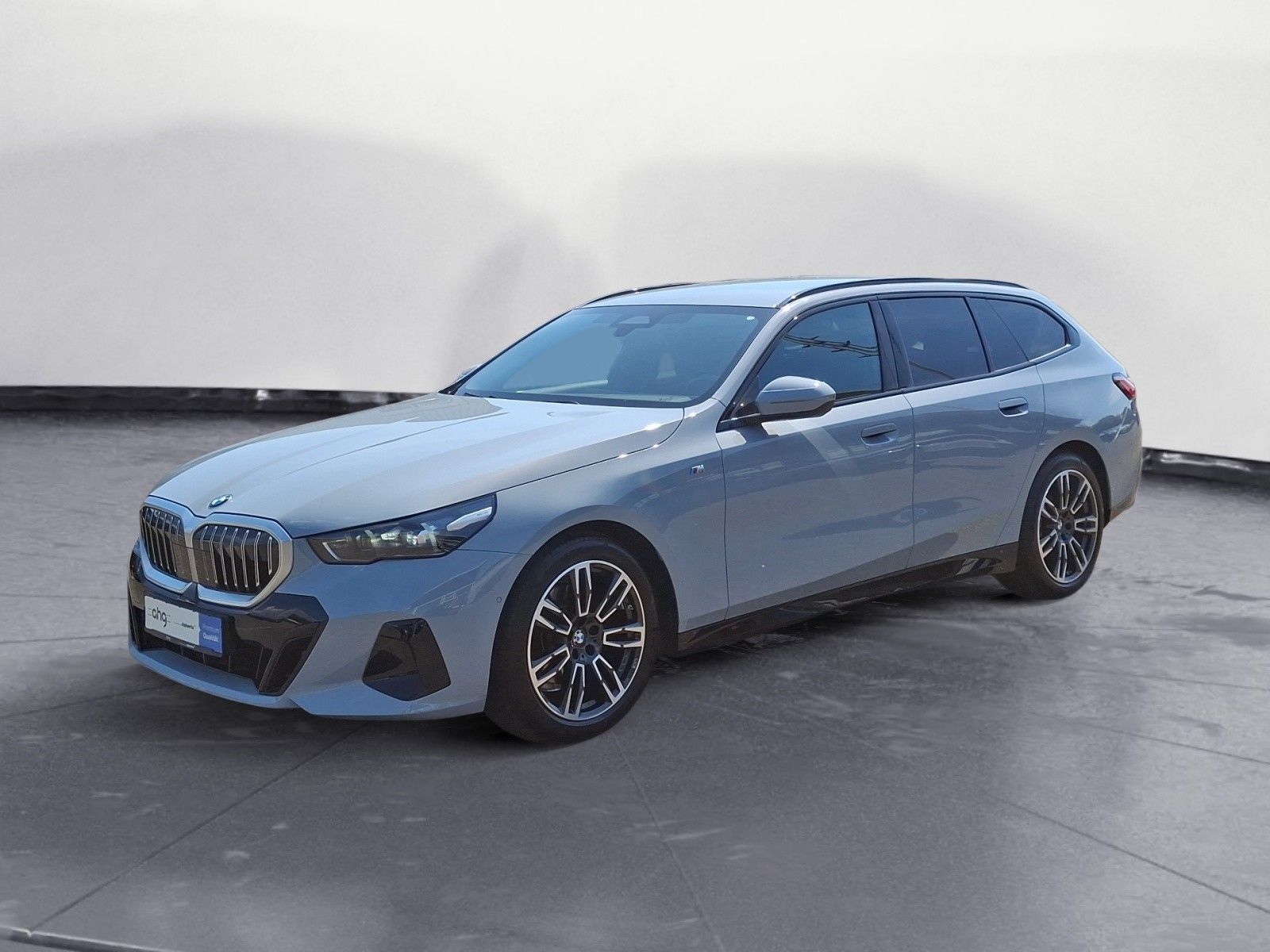 BMW 520d xDrive Touring M SPORT AHK Iconic Glow harm imagem 2