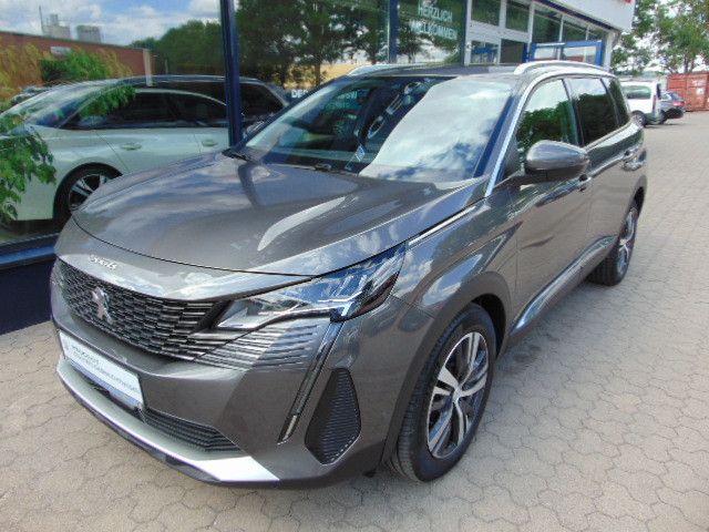 Fotografie des Peugeot 5008
