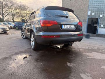 Audi Q7 - 11