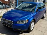 Volvo V50 Kombi 1.6/ 1.Hand/ TÜV NEU - Volvo V50 mit Benzin-Antrieb
