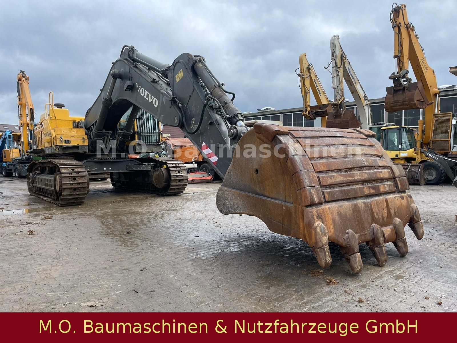 Fahrzeugabbildung Volvo EC 700 BLC / Klima / Fahrwerk 70 % /