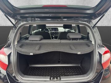 Hyundai i10 1.0 Edition 30+ +Navi+Kam.+SHZ+SpurH+PDC+LM