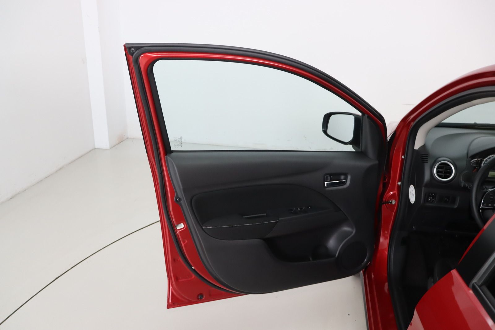 Fahrzeugabbildung Mitsubishi Space Star 1.2i Top * 1. Hand *