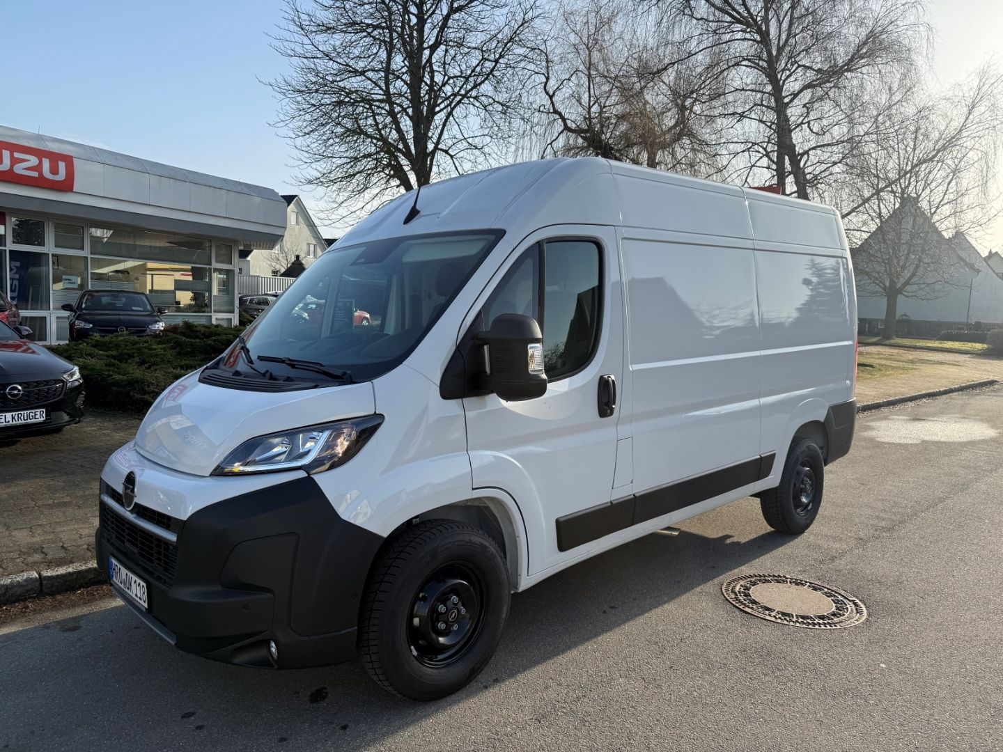 Fahrzeugabbildung Opel Movano Kasten H2 35 BlueHDI 140 Blue-HDI 3 2.2 C