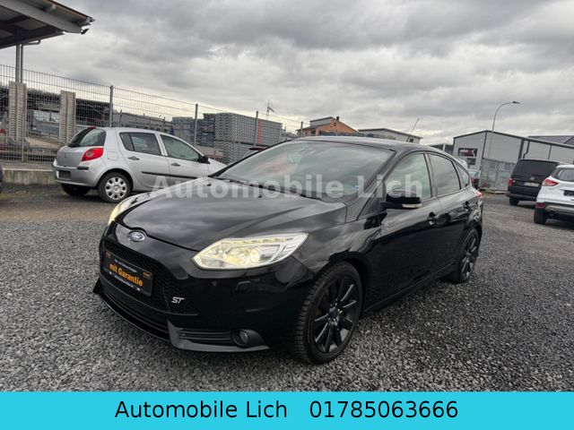 Ford Focus Lim. ST Euro5 2Hand Leder Xenon Klima