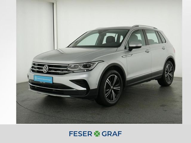 Volkswagen Tiguan 2.0 TDI Elegance DSG LED-Matrix / Leder /