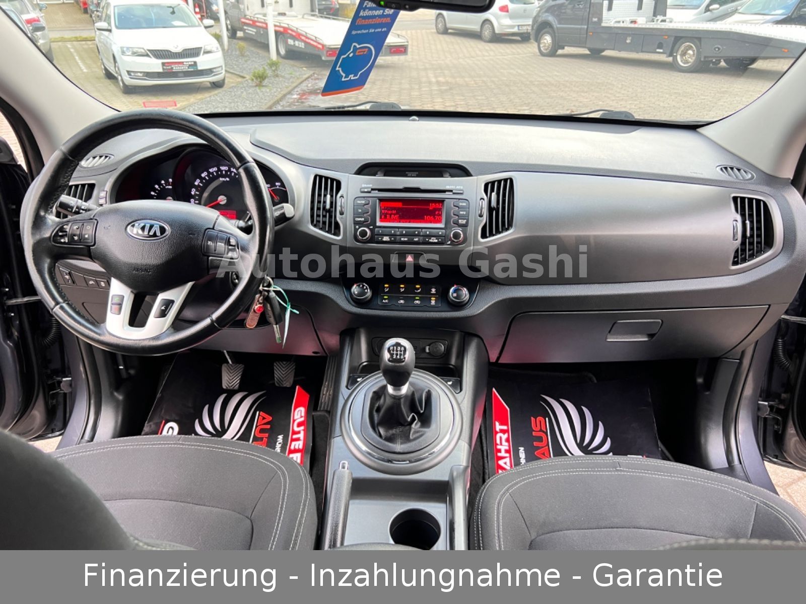 Fahrzeugabbildung Kia Sportage Vision 2.0D*1.Hd*Xenon*4x SHZ*PDC*AHK