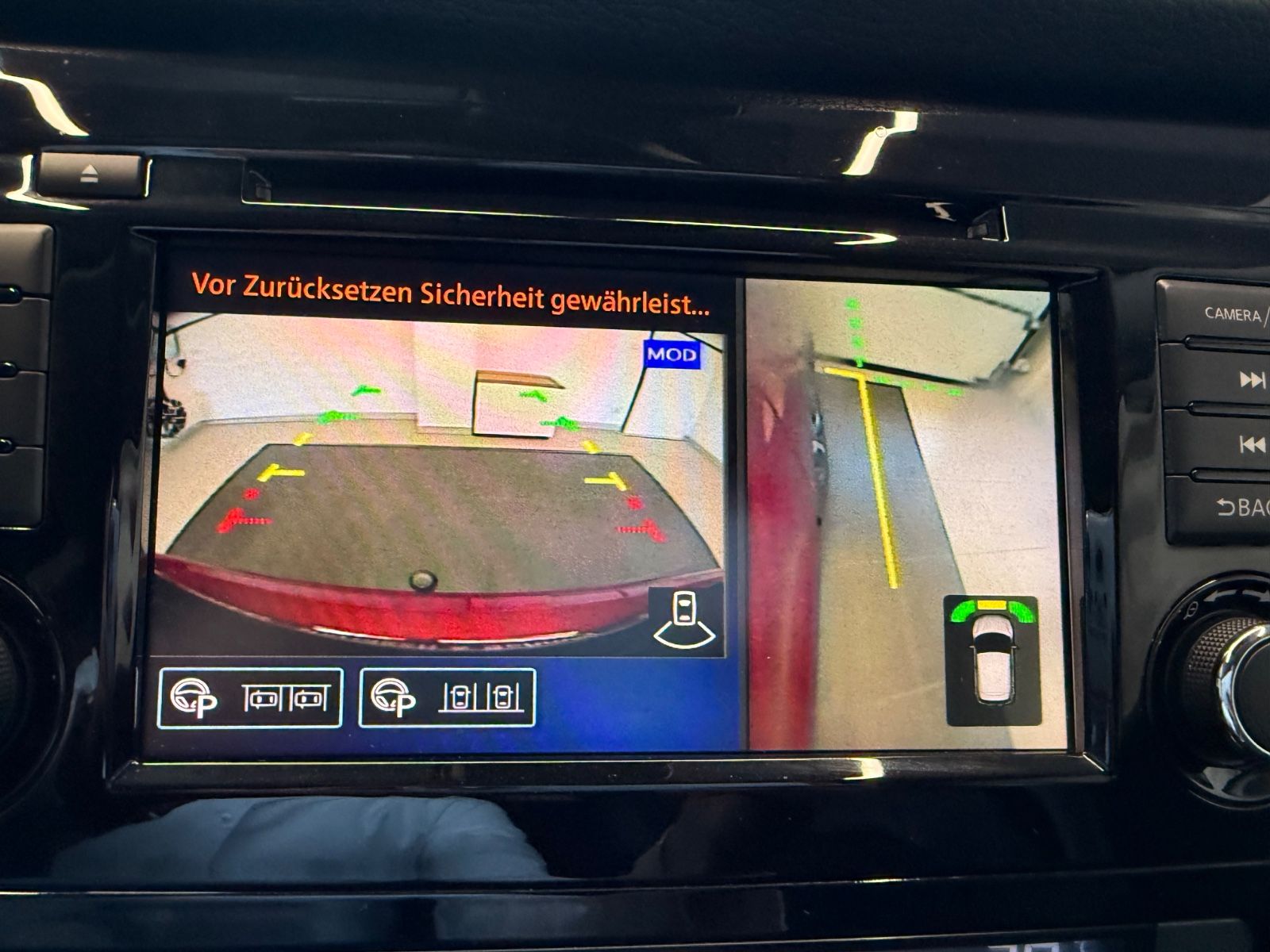 Fahrzeugabbildung Nissan Qashqai Tekna 4x4 - BOSE, 360°, BFS