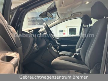 Ford C-Max - 11