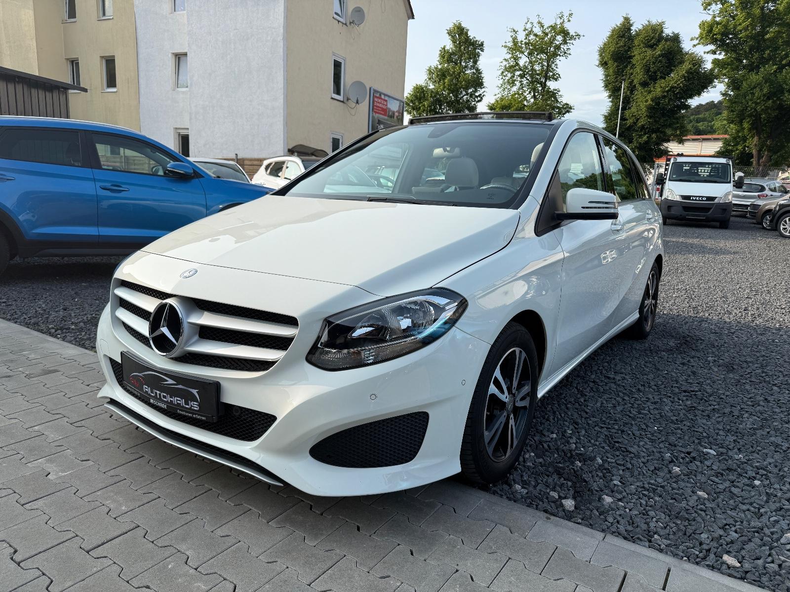 Mercedes-Benz B 180 B -Klasse B 180*SHZ*TEMPO*S*W*TÜV NEU*