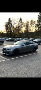 BMW  3er E92 335iA N54 mit Aerodynamikpaket - BMW 335 aus 2006: 335i