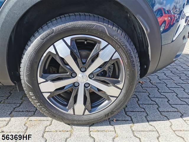Fahrzeugabbildung Peugeot 3008 1.2 PureTech 130, Allure Pack