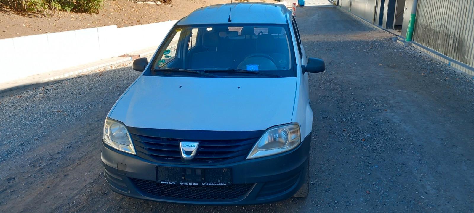 Dacia Logan 2009 — rear view
