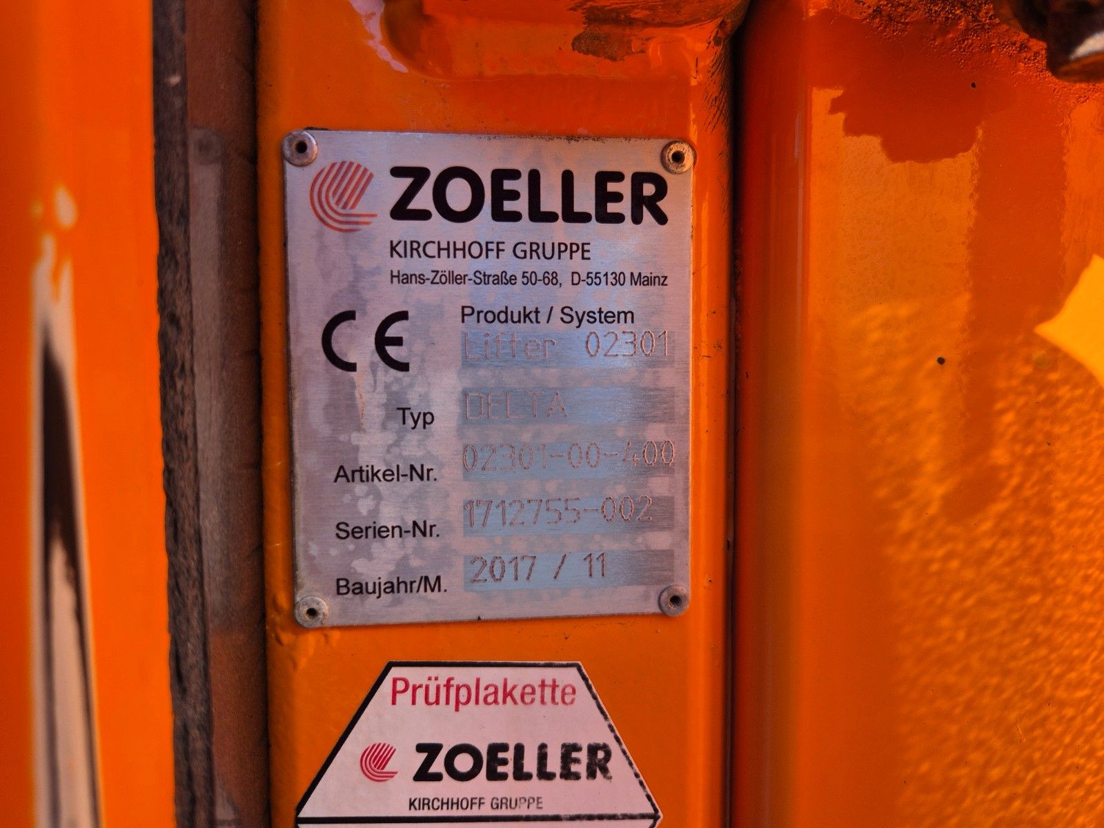 Fahrzeugabbildung Mercedes-Benz Actros 2533 L Faun Variopress II524 V19 Zoeller