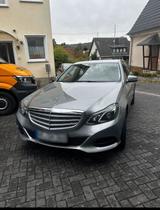 Mercedes-Benz Mercedes E350 - Mercedes-Benz E 350 in Bonn