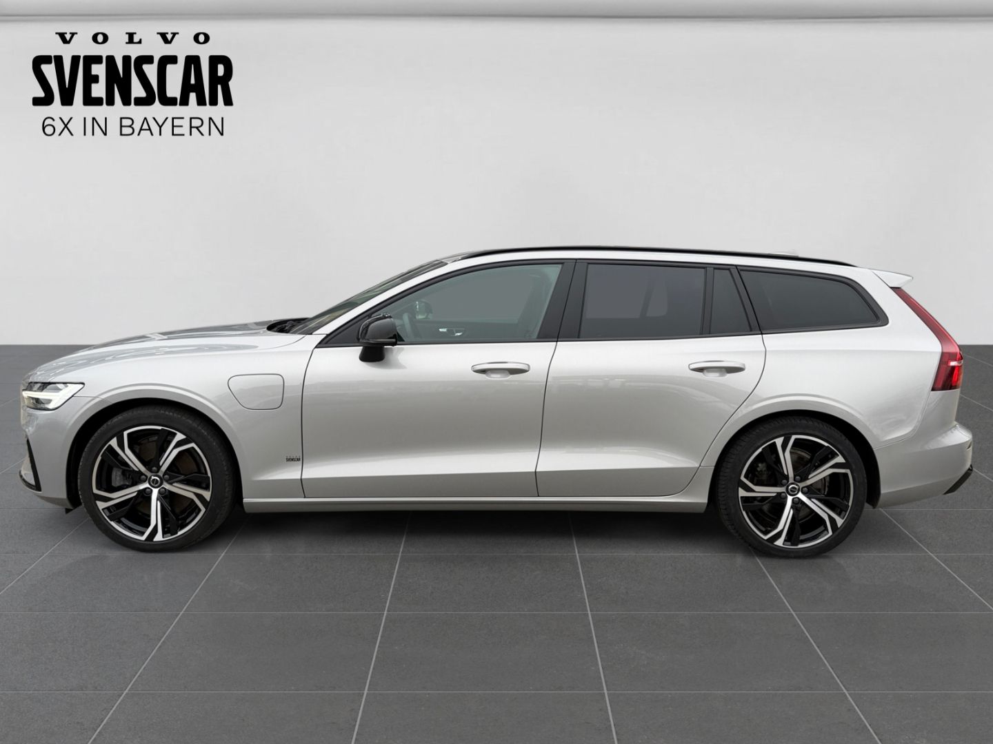 Volvo V60 Ultimate Dark T8 AWD Recharge HUD StandHZG A imagem 2