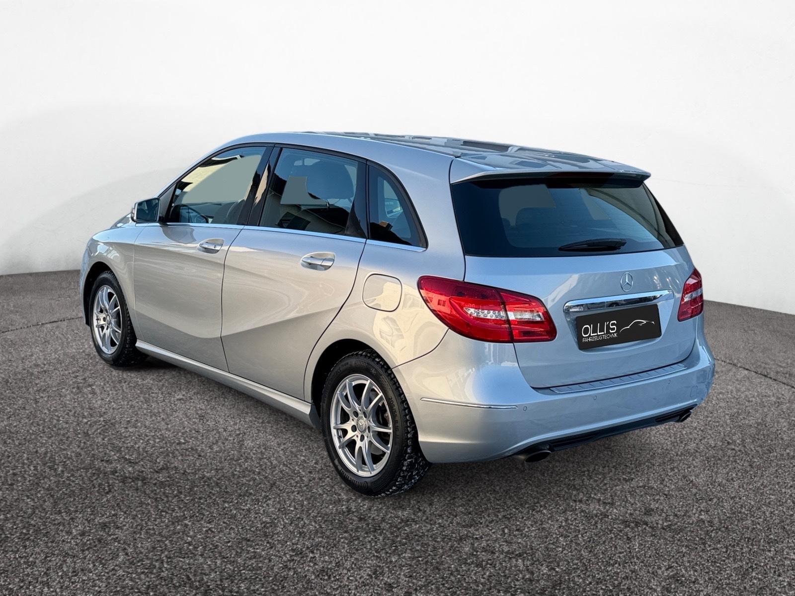 Mercedes-Benz B 180 CGI BE Automatik,Xenon,Distronic,SHZ,PTS