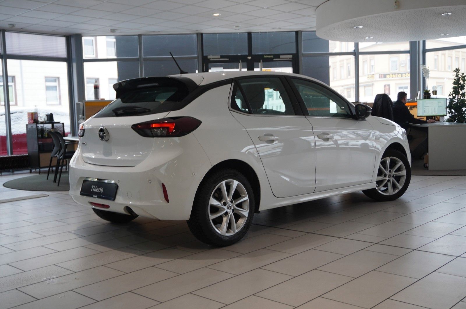 Fahrzeugabbildung Opel Corsa F 1.2T ELEGANCE NAVI/LED/KAMERA/SPORT/VIRT