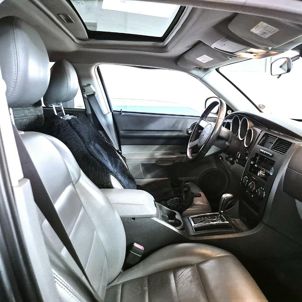 Dodge Magnum 2005 — photo 18