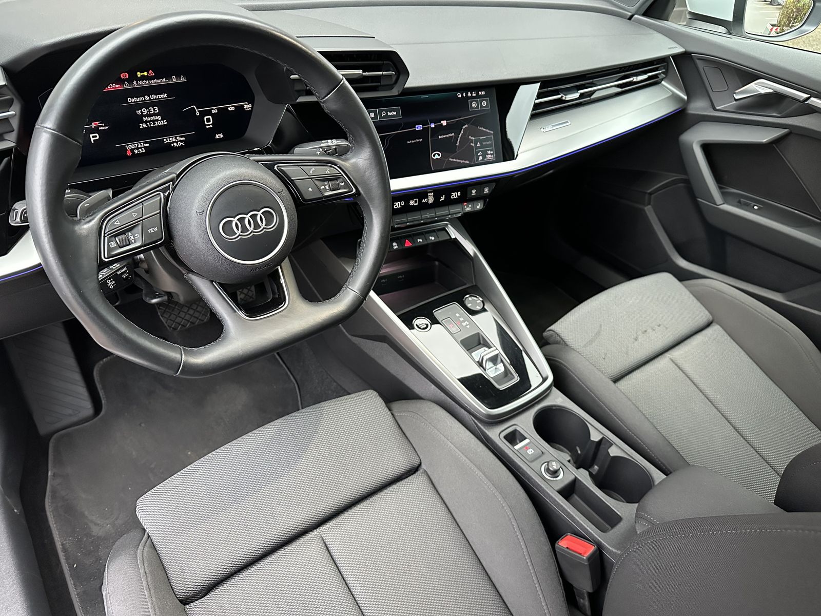 Fahrzeugabbildung Audi A3 SpT 35 TDI Advanced NAV+LED+VC+CARPLAY+1HD+PP