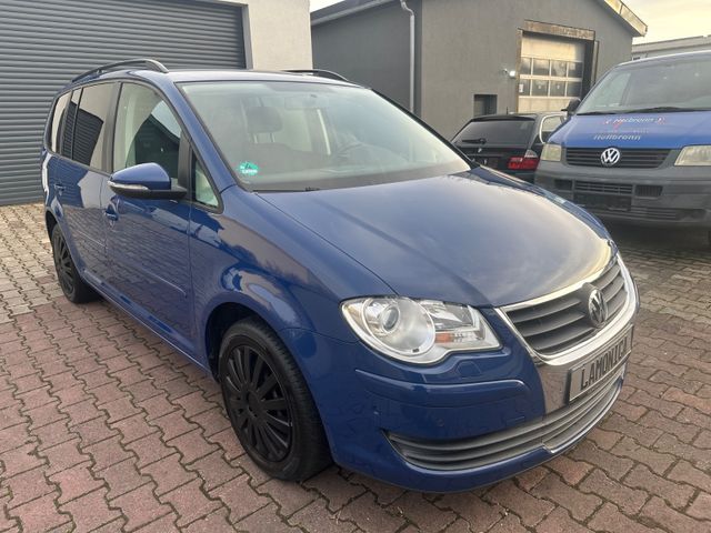 Volkswagen Touran 1.4 TSI*Scheckheft*Navi*Parkhilfe*Klima*