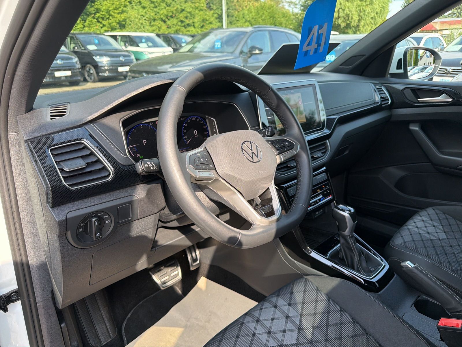 T-Cross R-Line TSi DSG Navi AZV Kamera R-Line