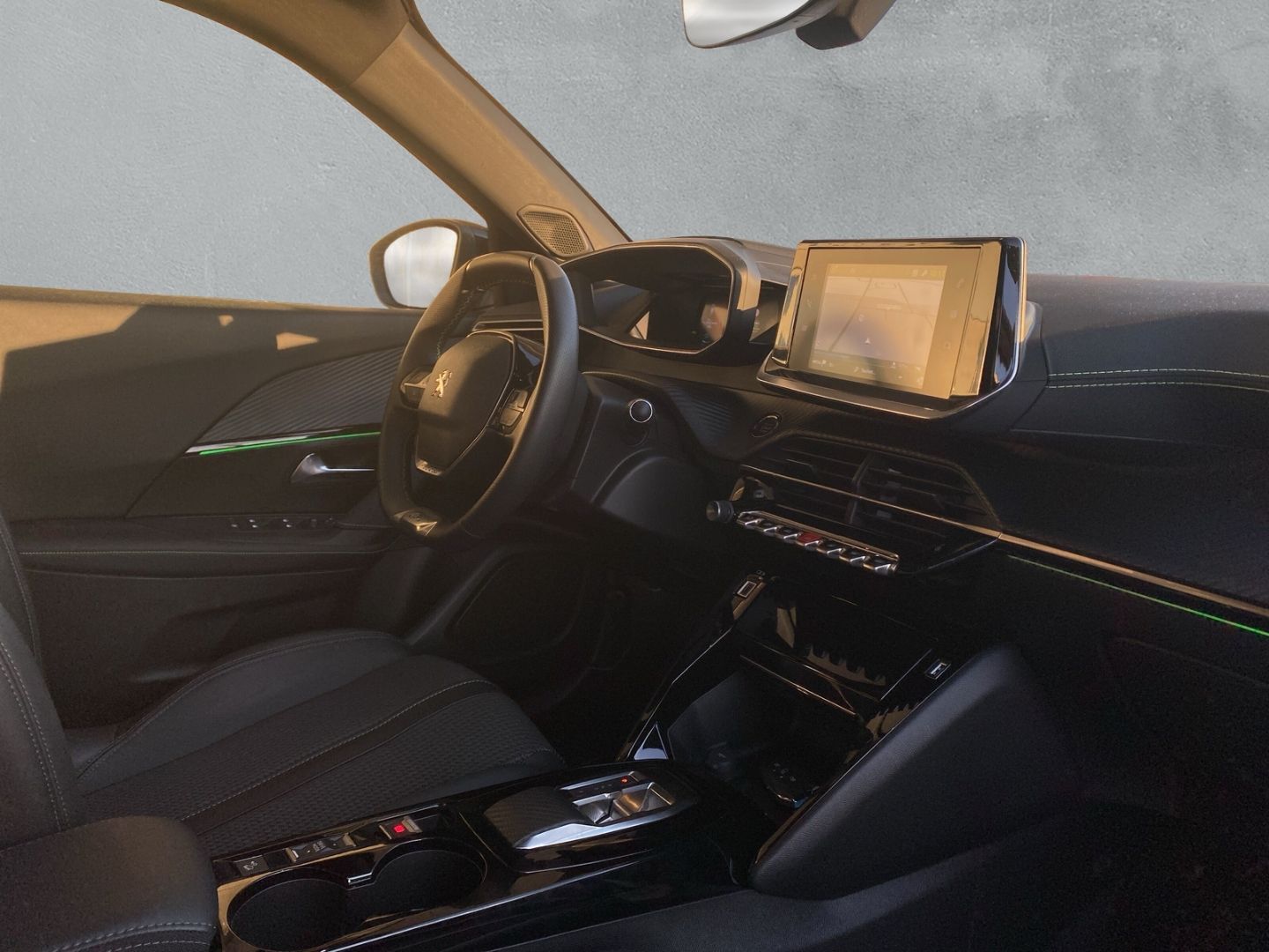 Fahrzeugabbildung Peugeot 2008 e- GT Elektromotor 136 *Sitzheizung*ACC*Kam