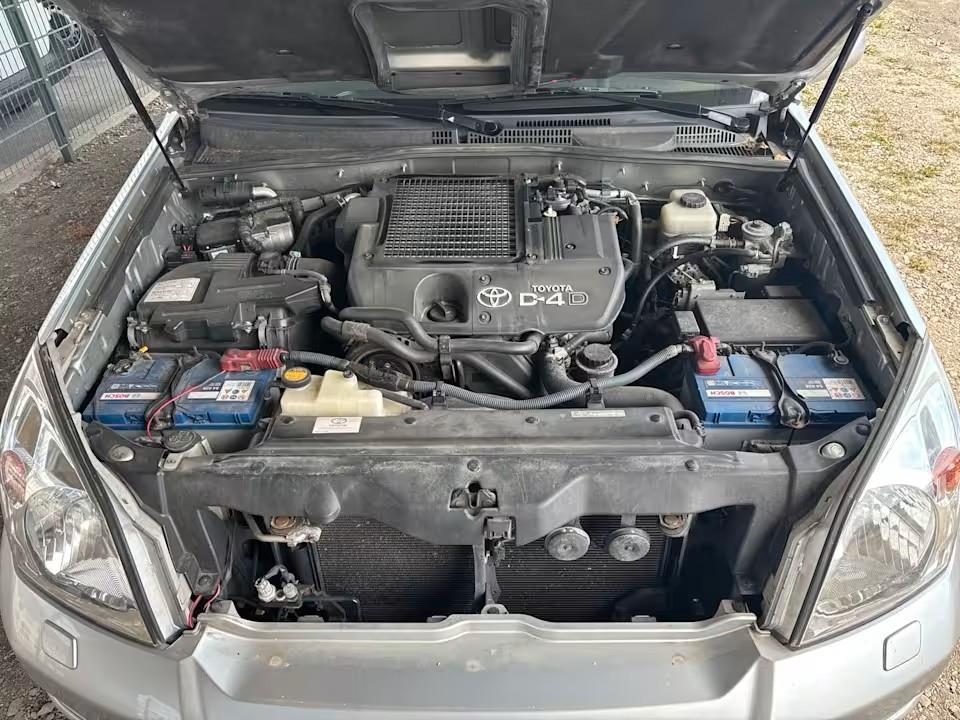 Toyota Land Cruiser 3.0 D-4D 166ch - 1 ère main - Carnet entretien - Ecran tactile - Pneus toutes saisons - Régulateur