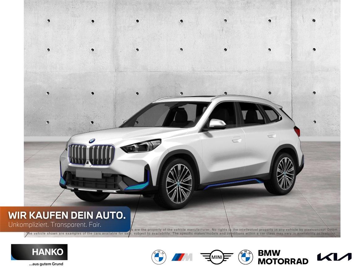 BMW iX1