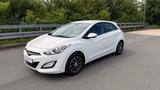Hyundai i30 Classic 1,4l*Klimaautomatik/Steuerkette neu/ - Hyundai i30 Gebrauchtwagen in Bielefeld