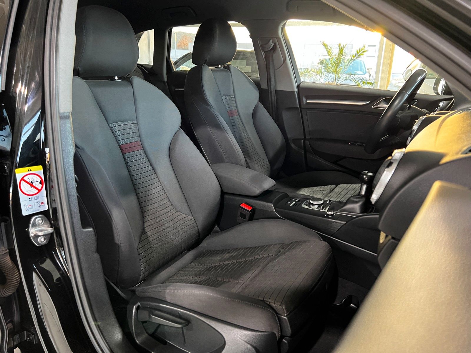 Audi A3 Sportback Sport | NAVI | SHZ | TEMPO | AHK foto 18