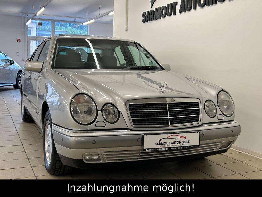 Mercedes-Benz E 240