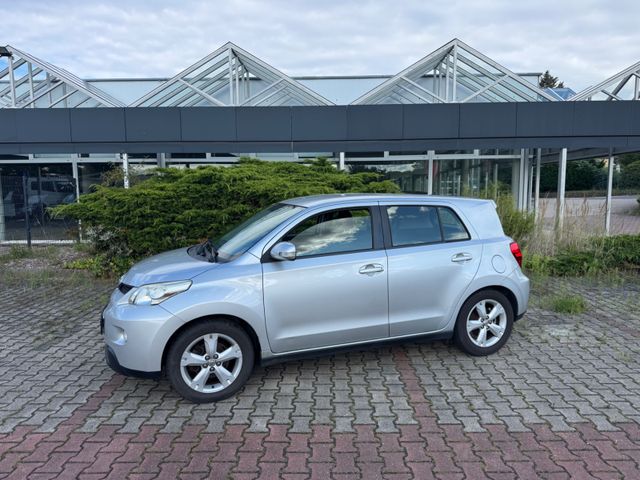 Toyota Urban Cruiser 1.3 vvt-i Town