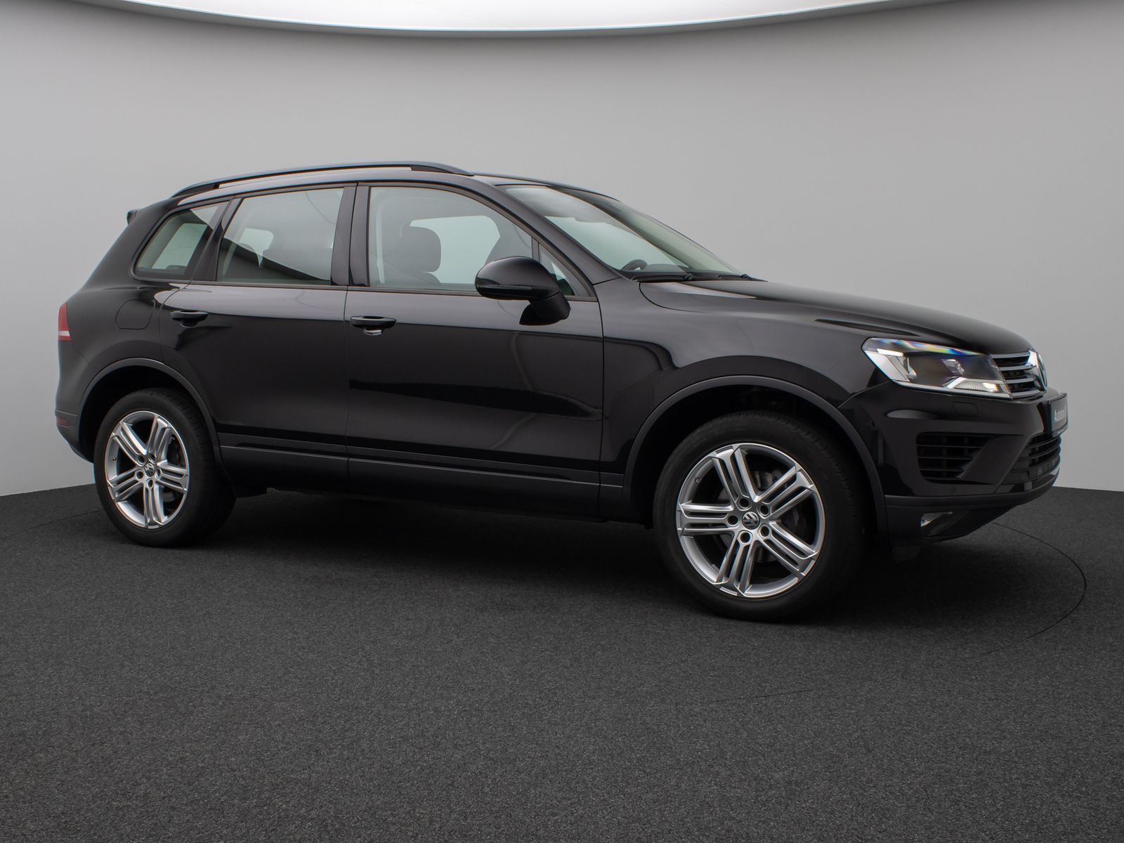 Fahrzeugabbildung Volkswagen Touareg 3.0 TDI V6 Terrain Tech 4Mot PDC BiXenon