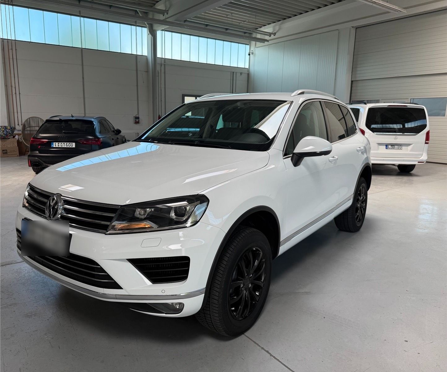 VW VW Volkswagen Touareg 3.0 TDI V6 BlueMotion