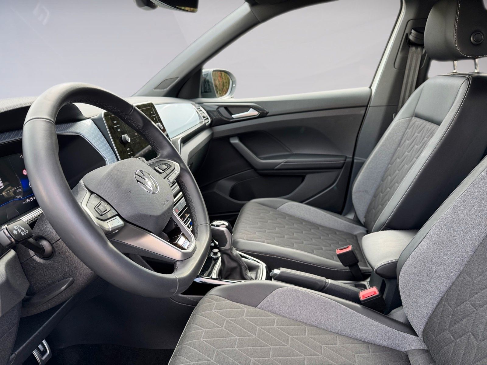 Fahrzeugabbildung Volkswagen T-Cross 1.0 TSI GOAL