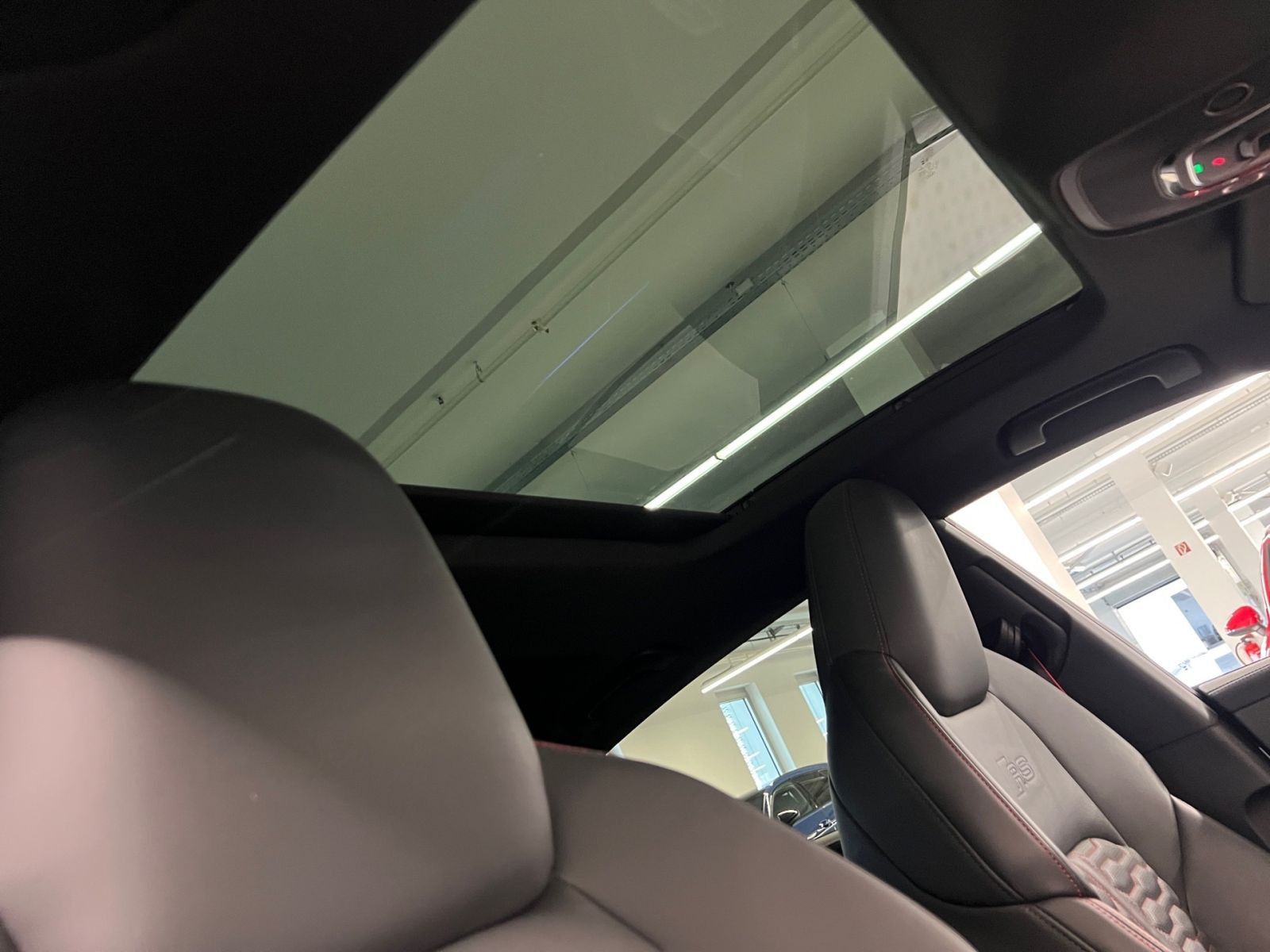 Audi RS7 - Bild 14