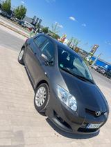 Toyota Auris 1,6-l-Valvematic Executive Executive - Toyota Auris: Valvematic