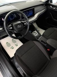 Skoda Octavia - 7