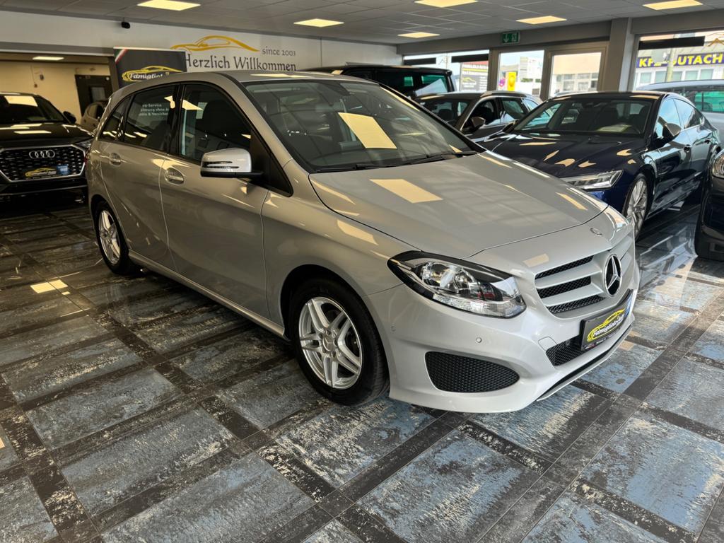 Mercedes-Benz B 180