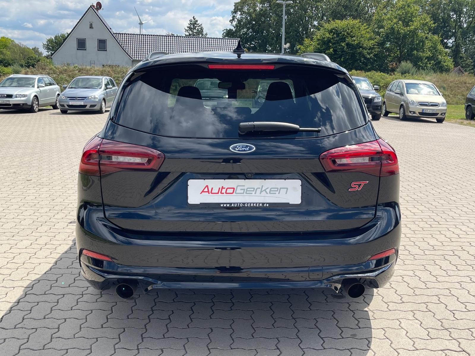 Ford Focus Turnier 2.3 EcoBoost ST X 1HD MwSt.  B&O