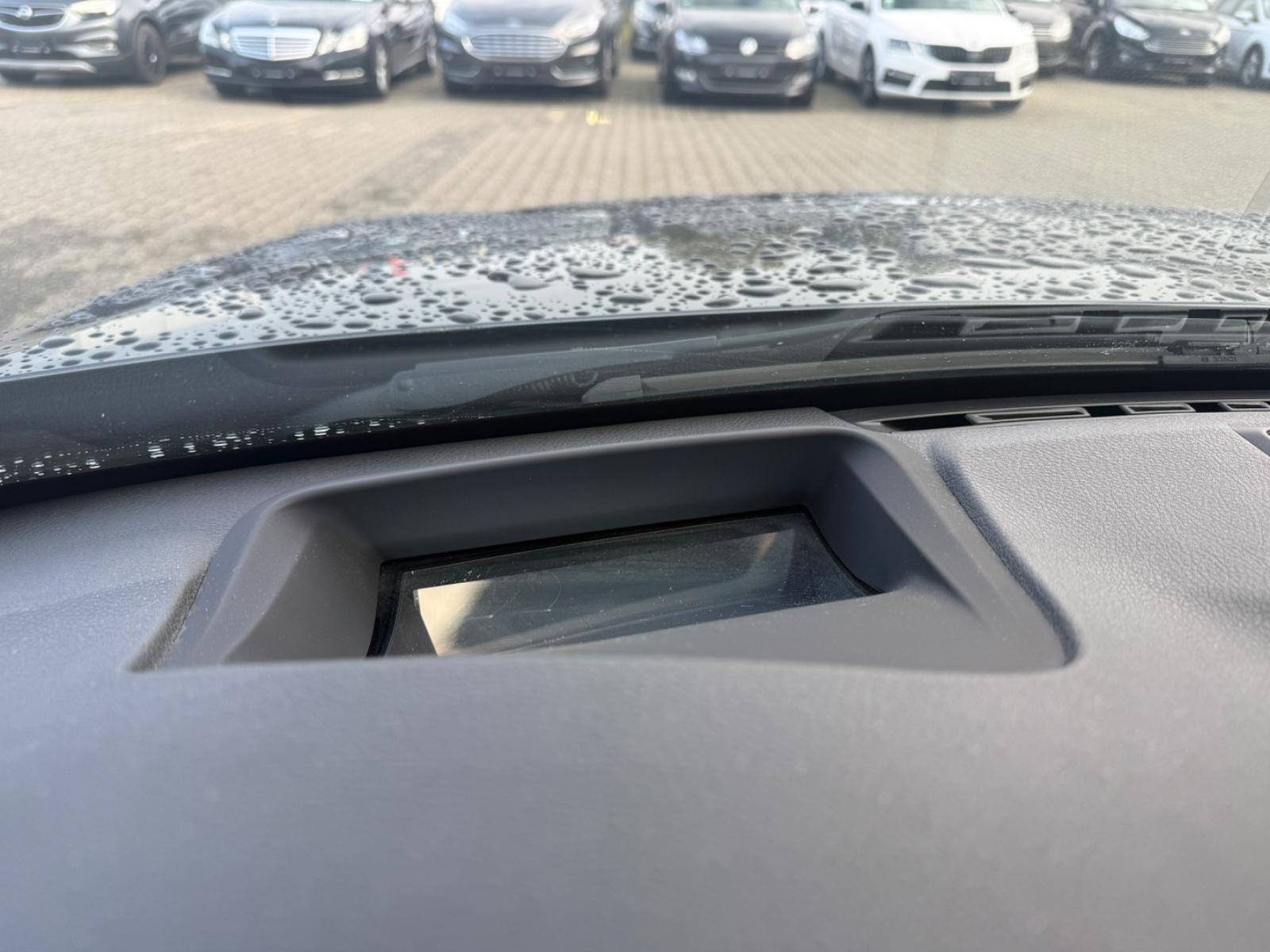 BMW 320 d*SPORT*AUTO*PANO*NAVI*CAM*HUD*BI-XN*LED*TMP