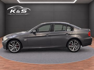 BMW 320 - 4