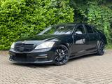 Mercedes-Benz S500 V8 W221 - AMG Optik - Mercedes-Benz S 500 aus 2005
