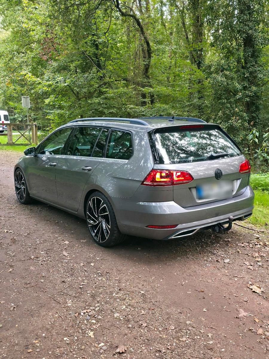 Volkswagen Golf 2015 — engine 150 HP (110kW)