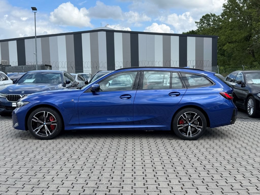 BMW 330 - Bild 3